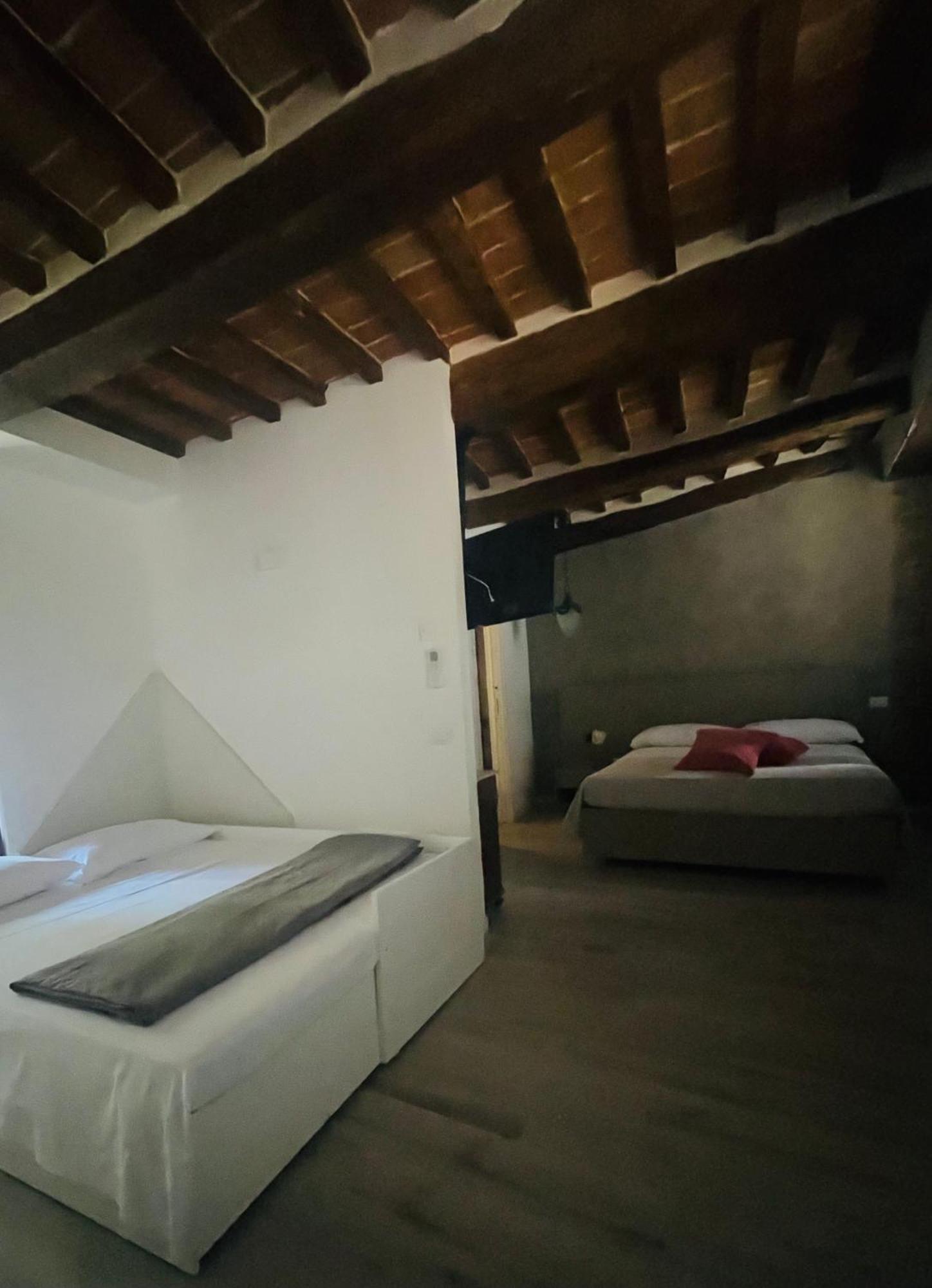Bed and Breakfast L'Inferno Di Dante Gubbio Exterior foto