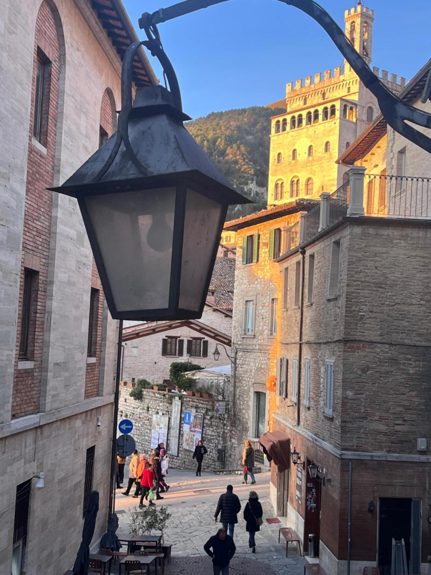 Bed and Breakfast L'Inferno Di Dante Gubbio Exterior foto